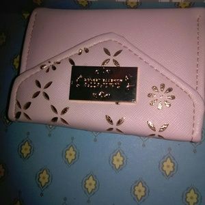 Small wallet for money and cards